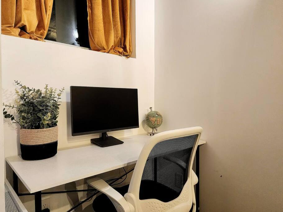 Loft Style Industriel-Centre-Ville+Parking Gratuit Quebec City Ruang foto